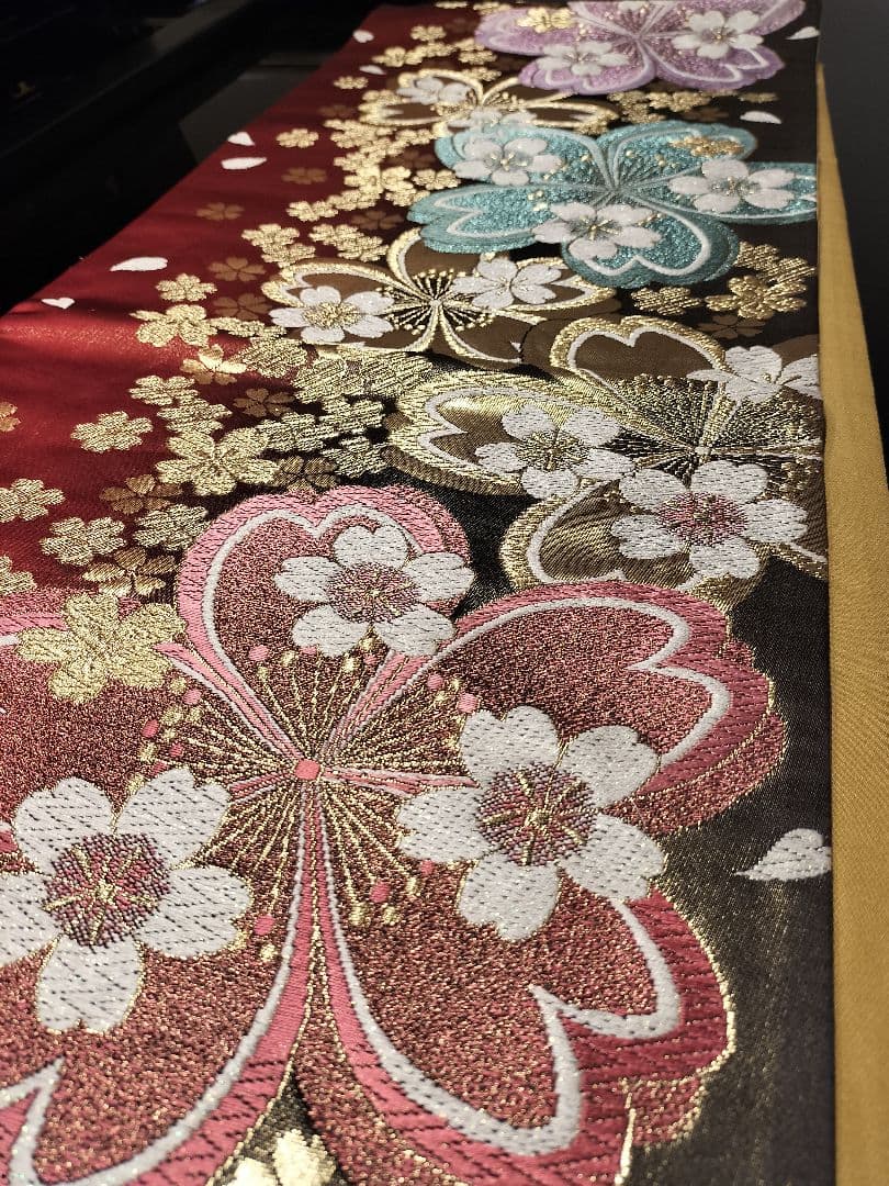 A958★逸品‼️豪華刺繍‼️ひな祭り‼️テーブルランナー2m2cm
