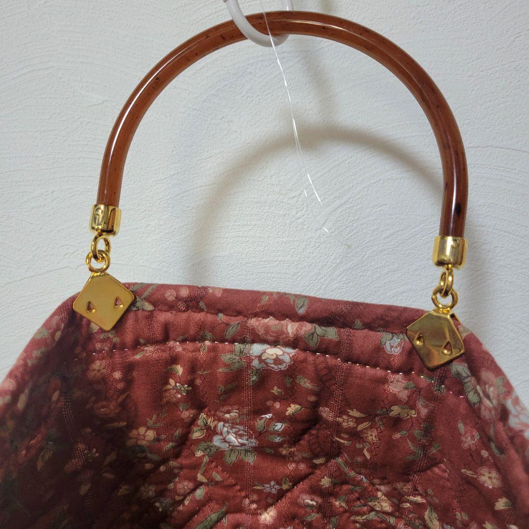 ビクトリアンな感じのバック　パッチワーク　刺繍バック