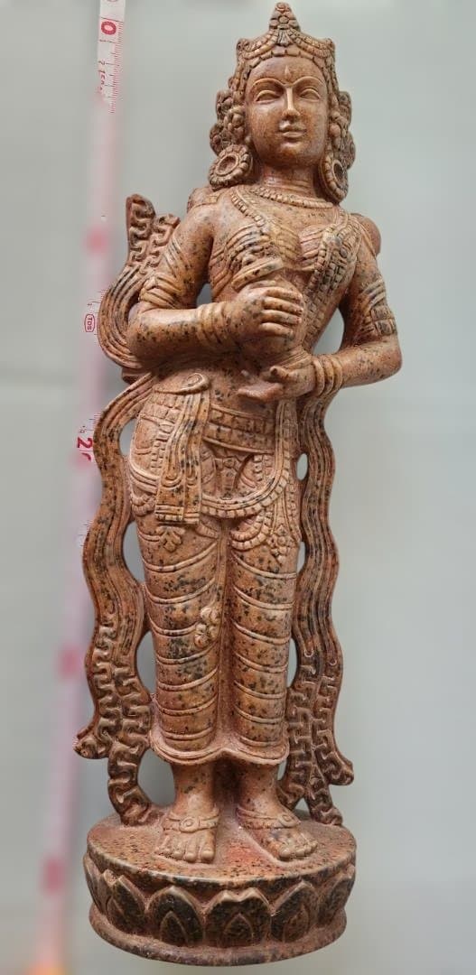 インド神話の女神像　高さ40cm2.5kg 茶色の神像 彫刻 約30cm