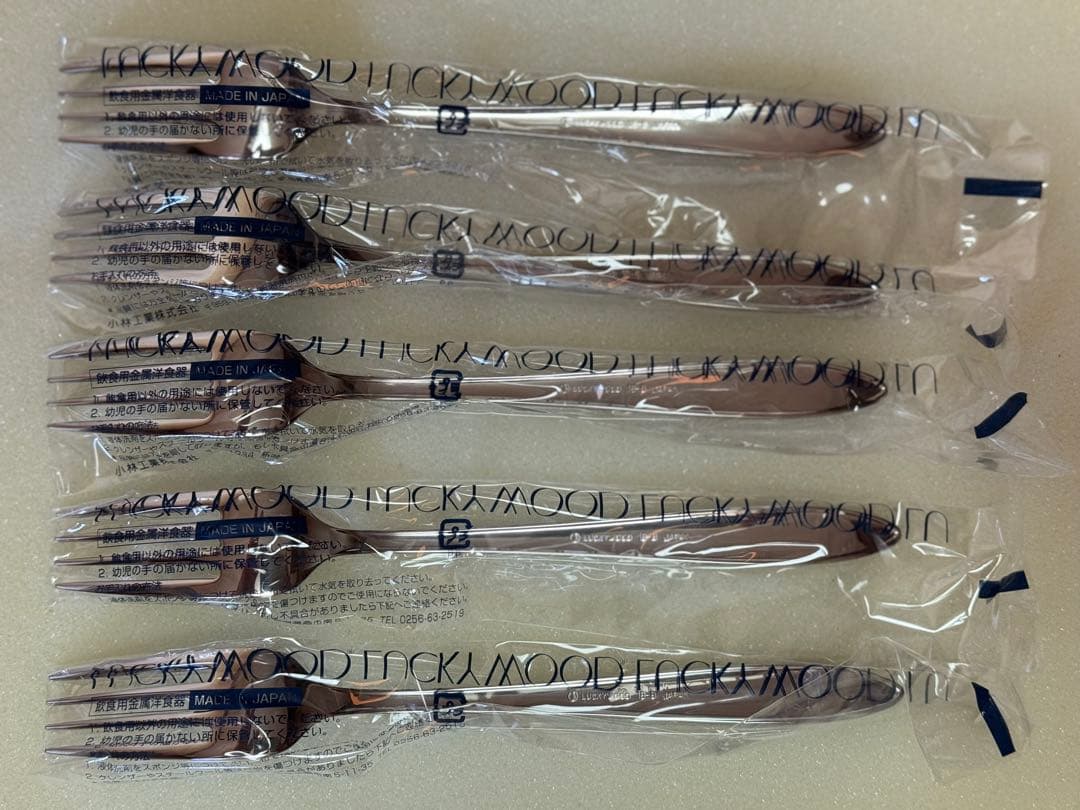 【新品・暗室保管・ケース美品！】LUCKY WOOD カラトリー 5種類x5本