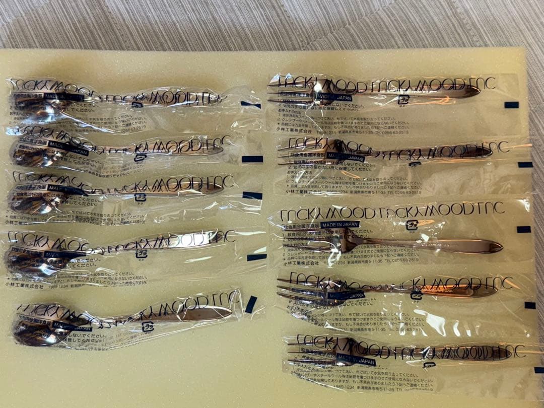 【新品・暗室保管・ケース美品！】LUCKY WOOD カラトリー 5種類x5本