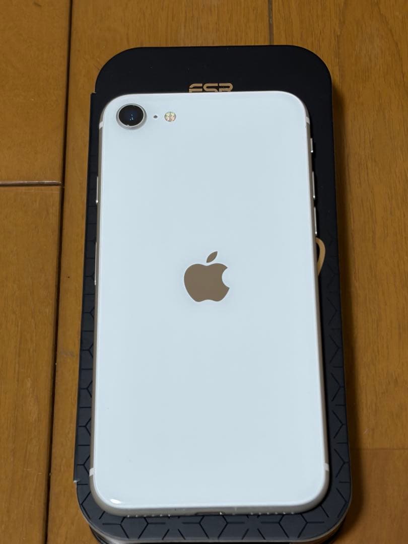 iPhone SE（第2世代）64GB ホワイト