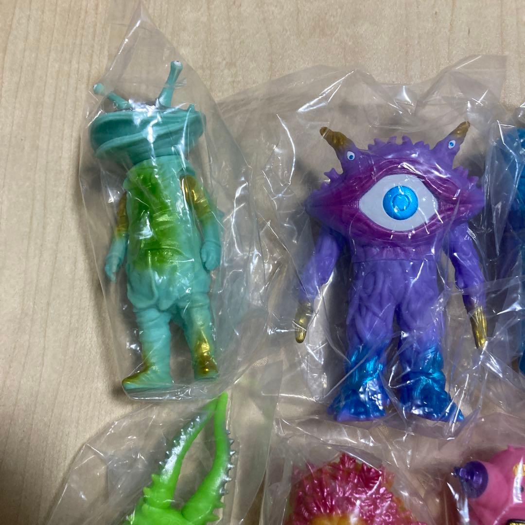 PPIH KAIJU COLORS カイジュウカラーズ　全8種　コンプリート