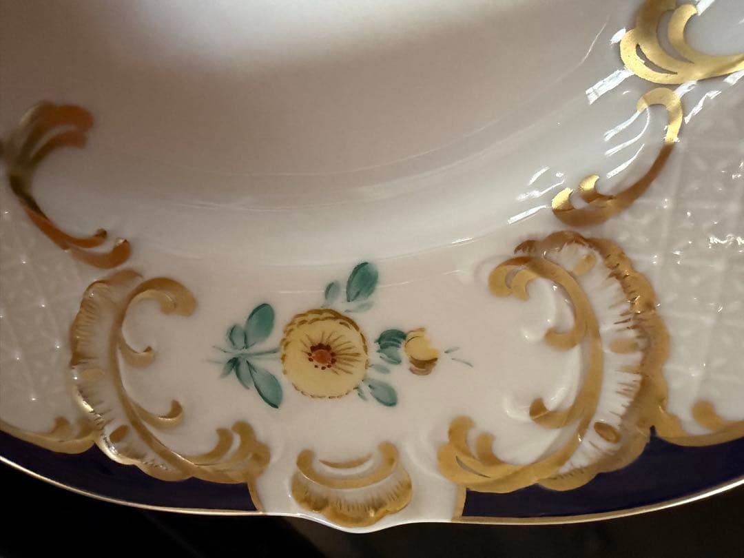 マイセンから独立した職人たちが設立した窯 リンドナー最高峰カージナルコバルト