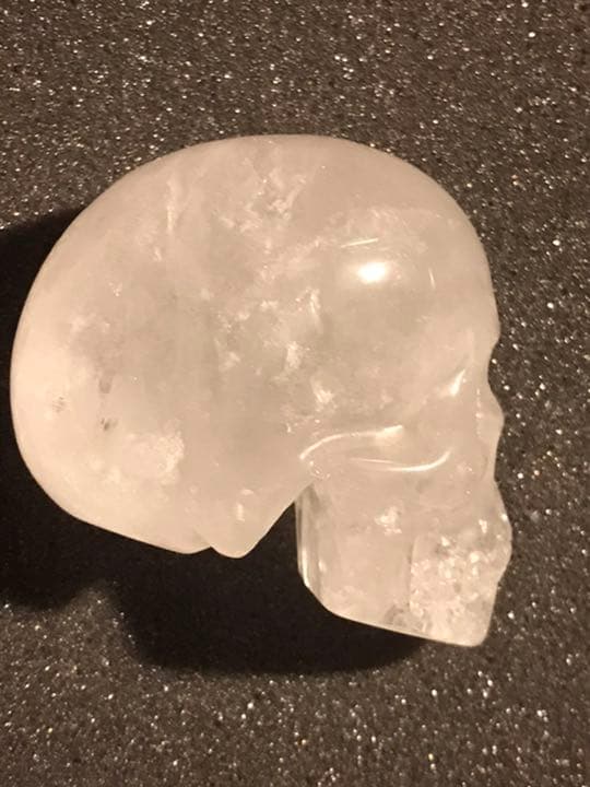 ハロウィン　Xマスにも　288g越えヒマラヤ産水晶の大振りskullハンドメイド