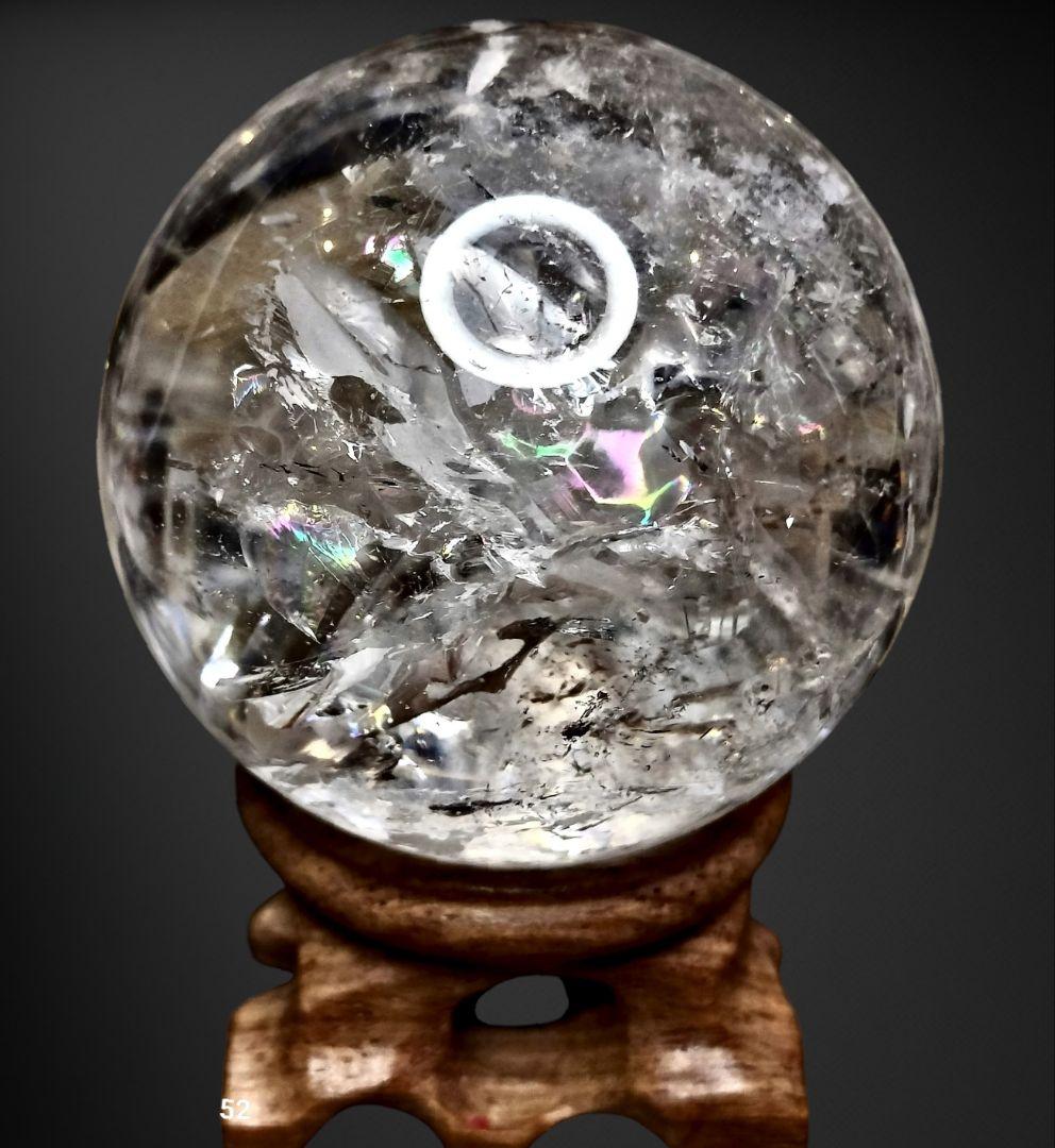 天然アイリスクォーツ スフィア 54mm ブラジル産 木製台座付 虹 天然水晶