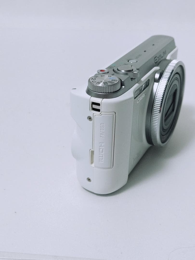 CASIO EXILIM EX-ZR1000 ホワイト デジタルカメラ
