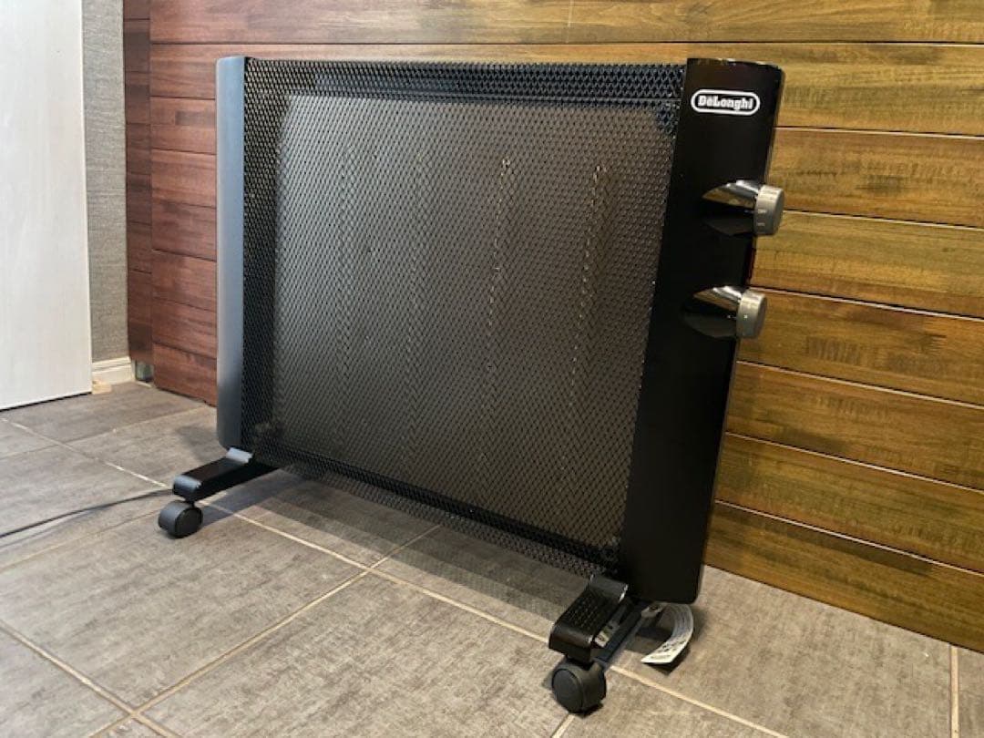 超美品■DeLonghiデロンギ HMP900J マイカパネルヒーター ストーブ