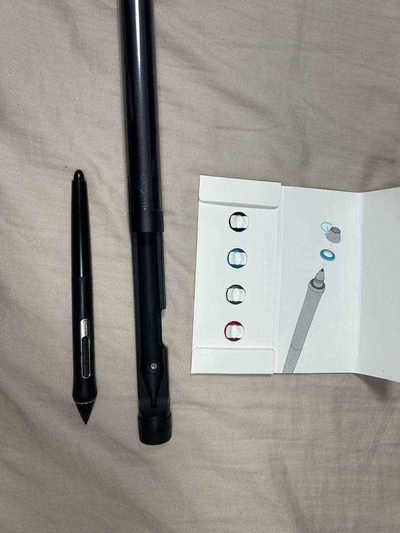 Wacom MobileStudio Pro 13（第2世代） 初期化済