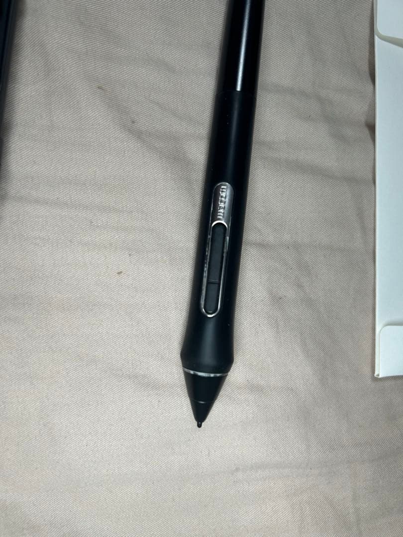 Wacom MobileStudio Pro 13（第2世代） 初期化済