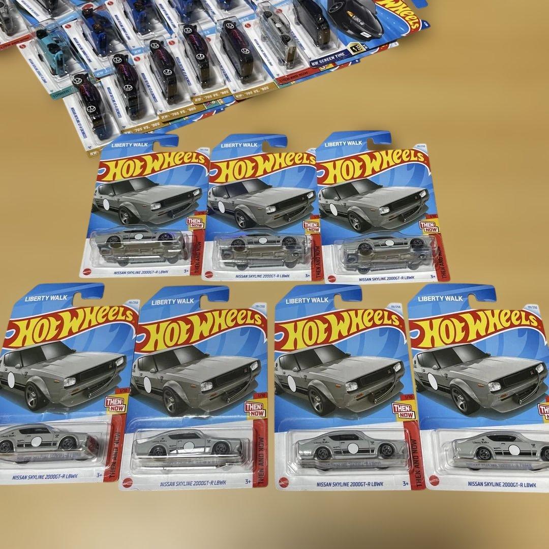 ホットウィール　GT-R LBWK リバティウォーク