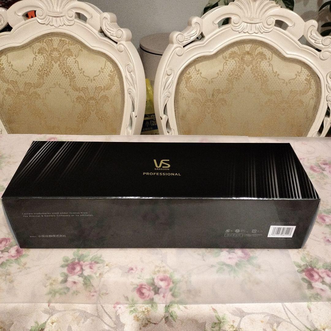 ヘアアイロン　プロ　スチーム3倍 箱美品　新品未使用　ヴィダルサスーン