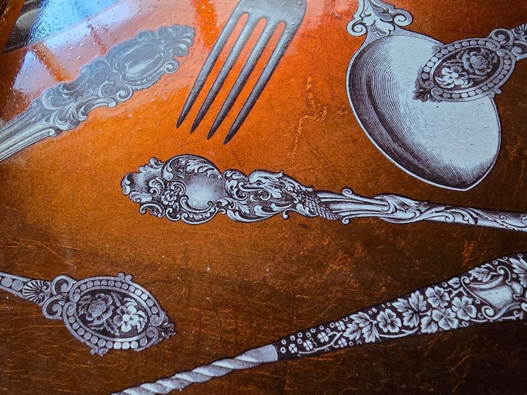 アンティーク調 イタリアセレクトショップカトラリー柄トレーとプレートセット皿