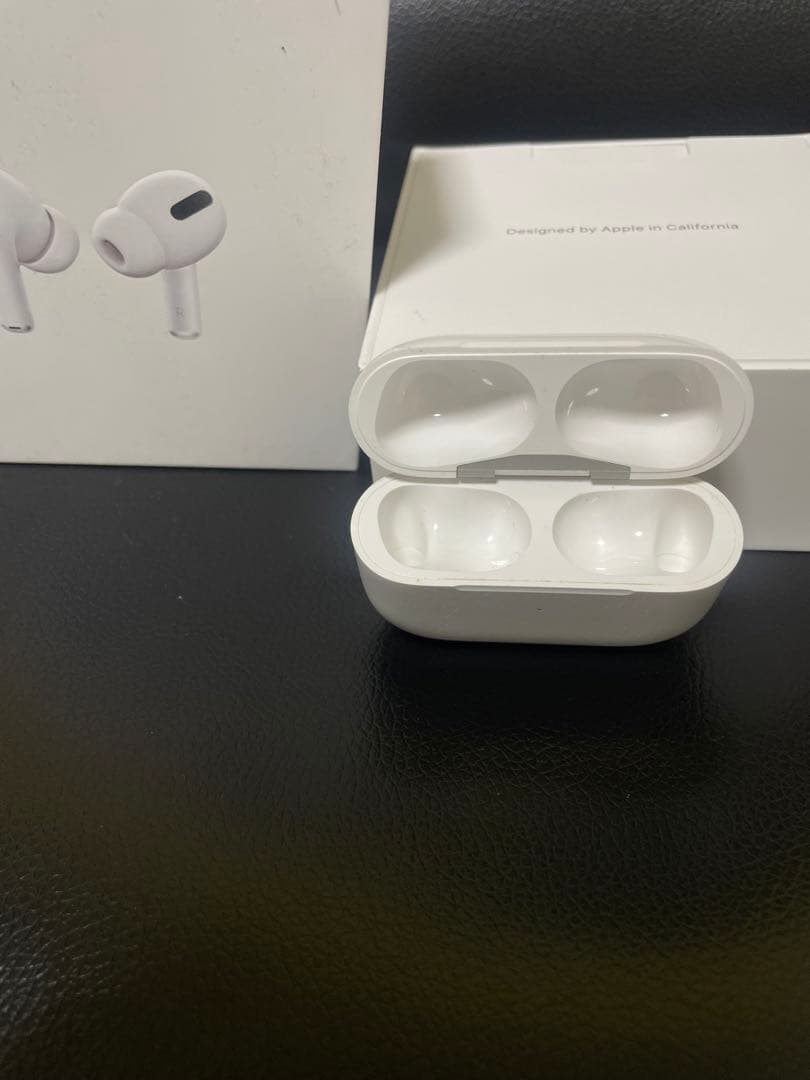 Apple AirPods Pro MWP22J/A (正規品)