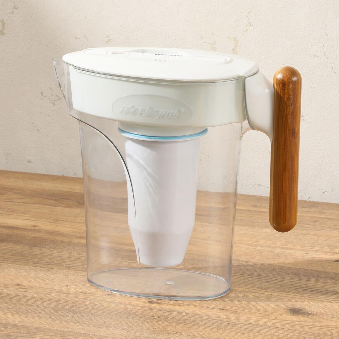 6層浄水フィルター搭載 ZEROピッチャー 16280円相当