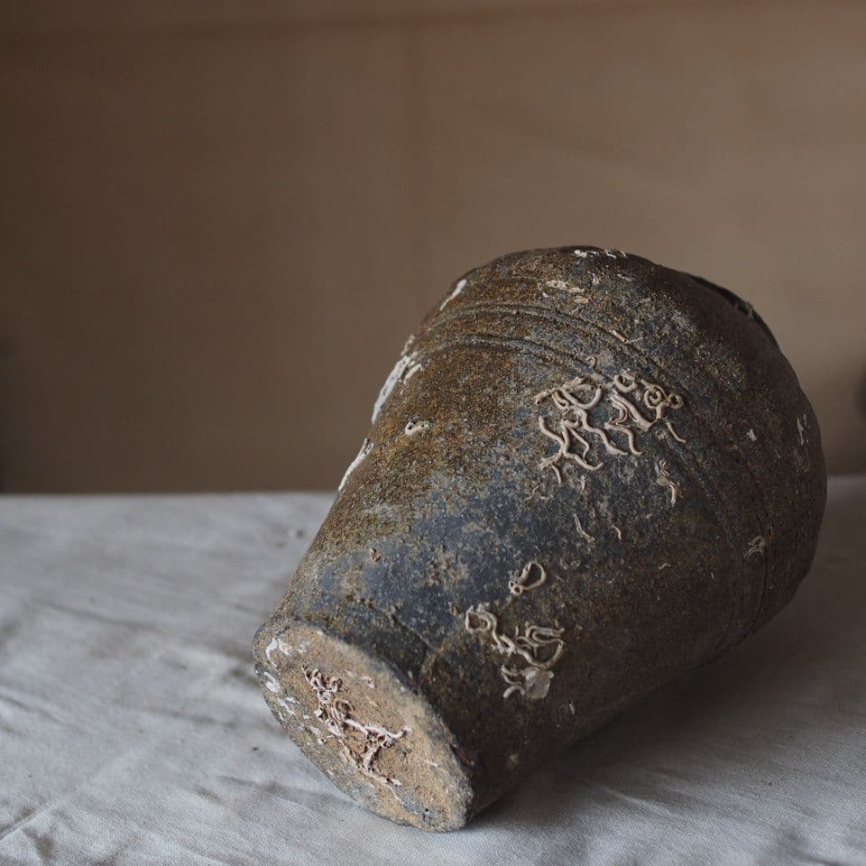 陶芸 壺型 陶器 緑がかった茶色 海上がり 古道具 古美術