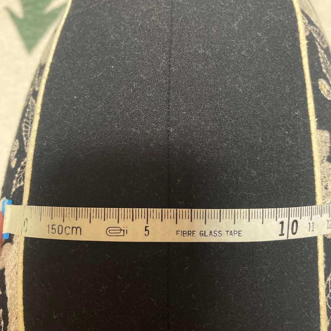 大幅値下げ　ミナペルホネン　エッグクッション　carnival ブラック