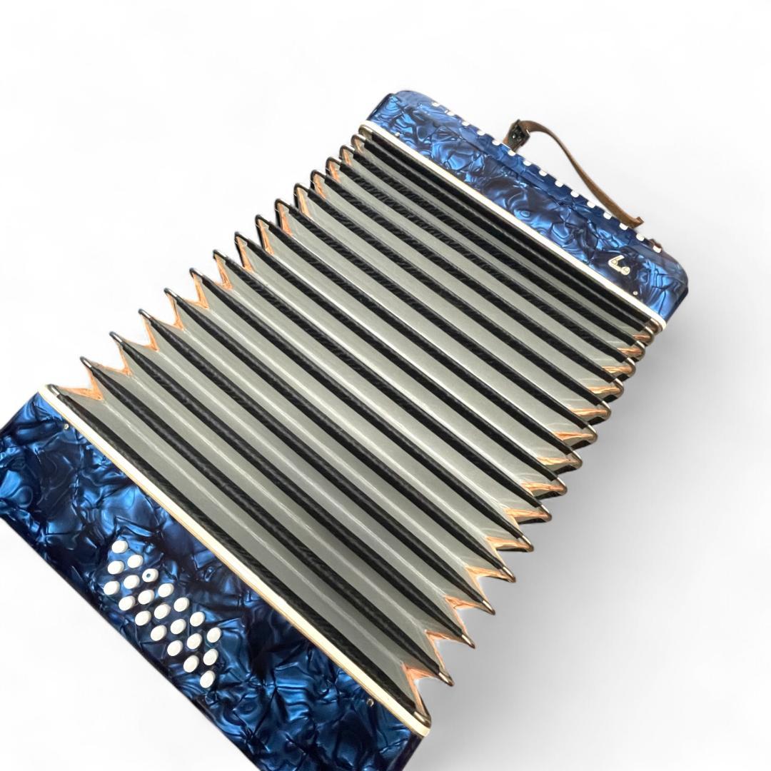 【動作確認済】Tombo アコーディオン No.211 ケース&ストラップ付き