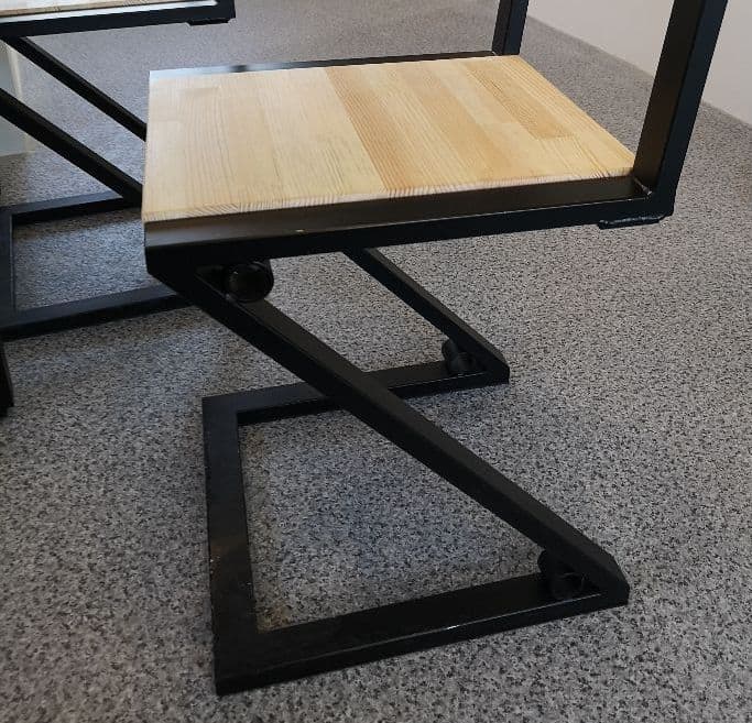 OORT製　Zチェア