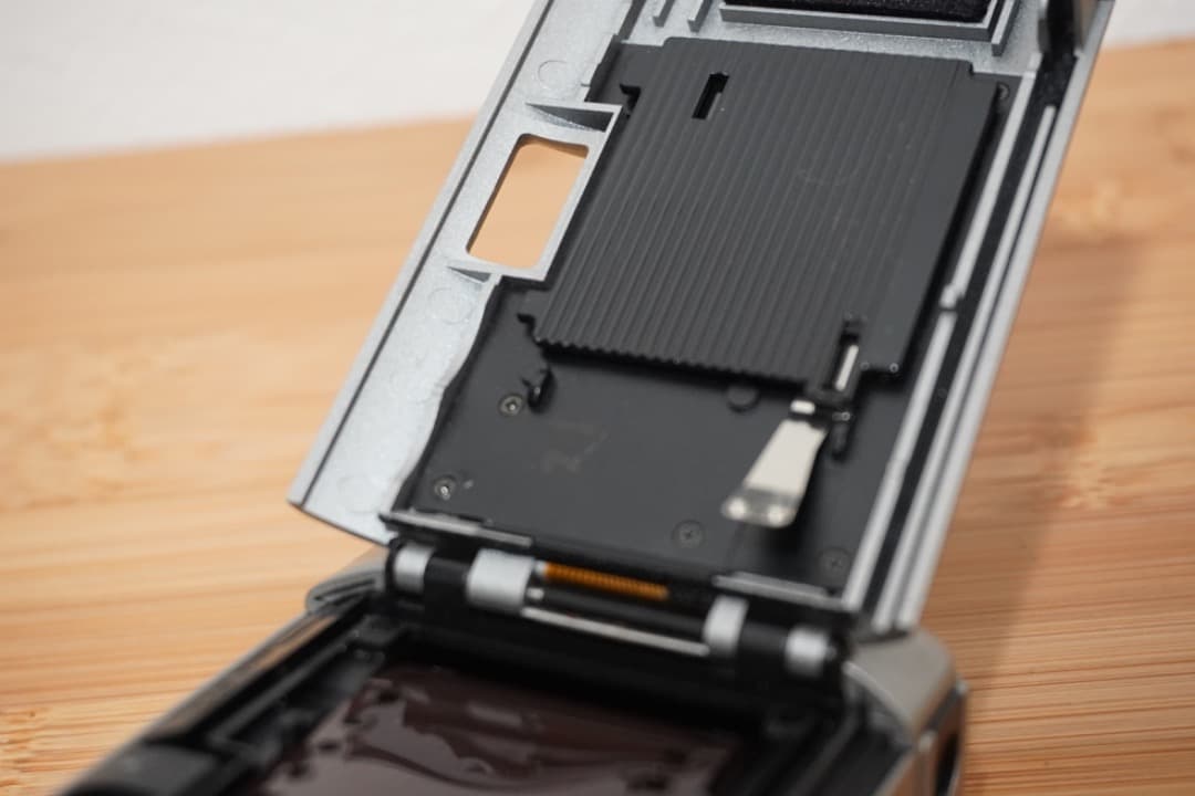 【ジャンク】Konica big mini F フィルムカメラ ケース付き