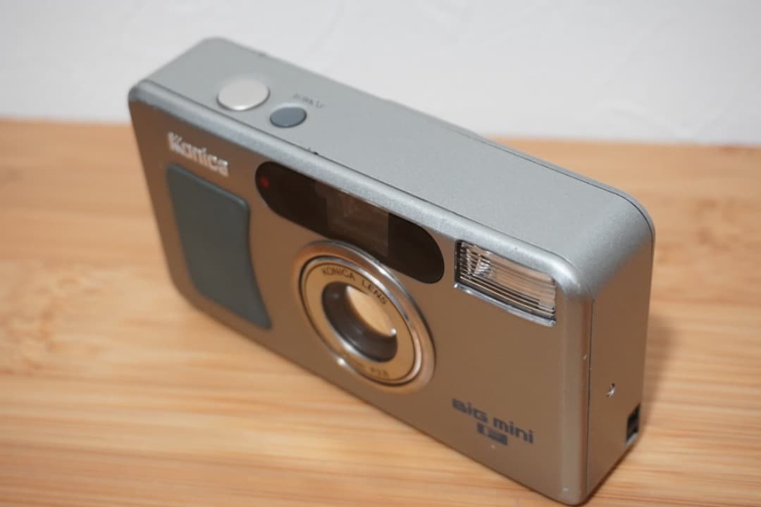 【ジャンク】Konica big mini F フィルムカメラ ケース付き