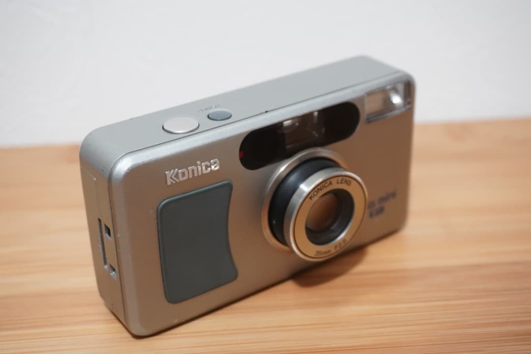 【ジャンク】Konica big mini F フィルムカメラ ケース付き