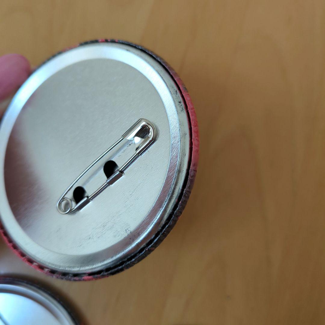 ワンピース 輩缶バッジ 脱出ゲーム ロー