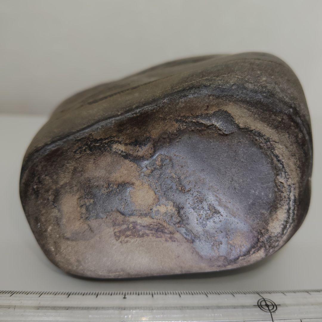 神火石　四万十川　高級水石　希少　鑑賞石　　大ぶり　台付き１個