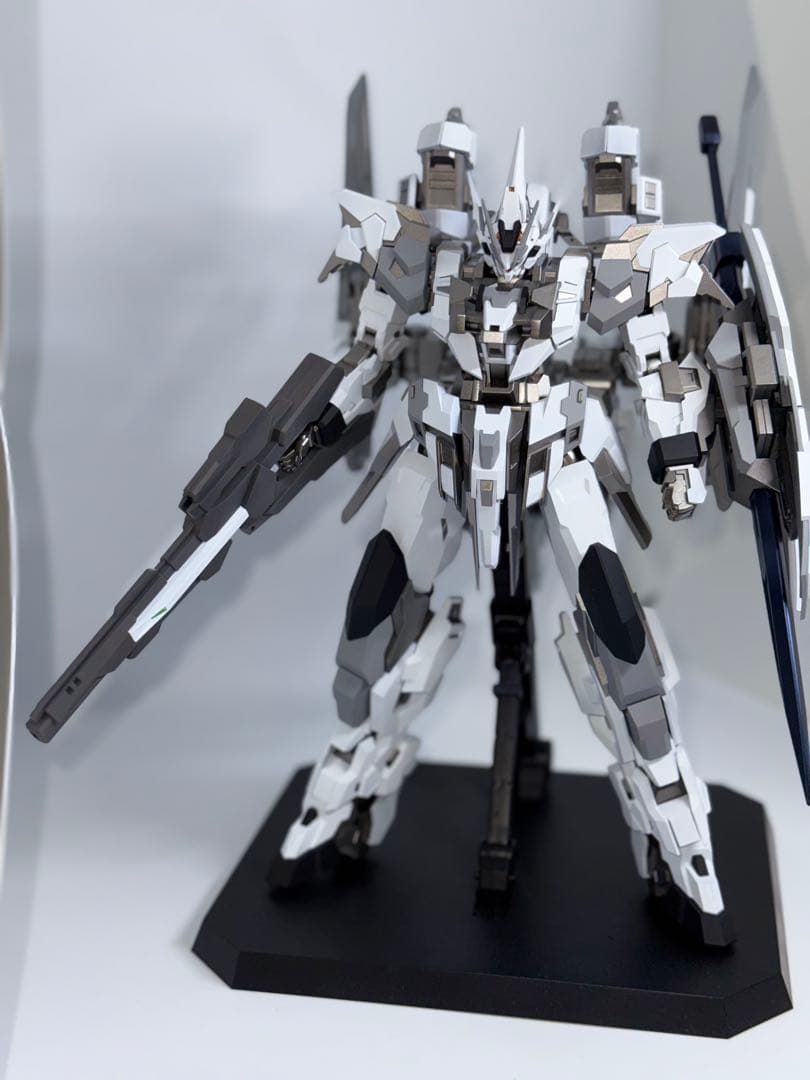 完成品　海外製　1/100 エストエイル　妖精の羽衣　MG SNAA 無限新星