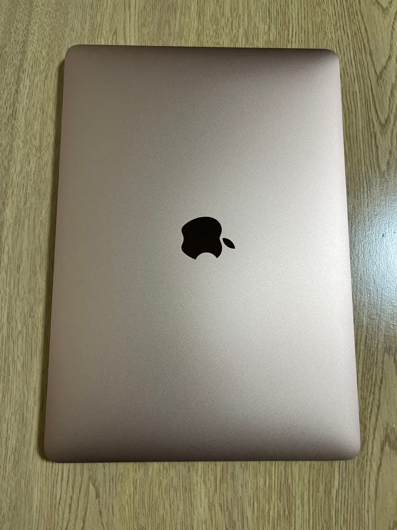 美品 MacBook Air 2019 Retina 13インチ 箱 充電器付き