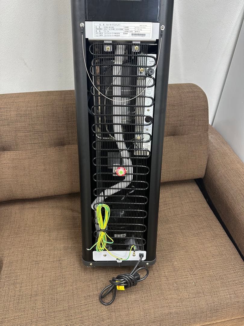 ① amadana スタンド型ウォーターサーバー HC98L-WD AM2