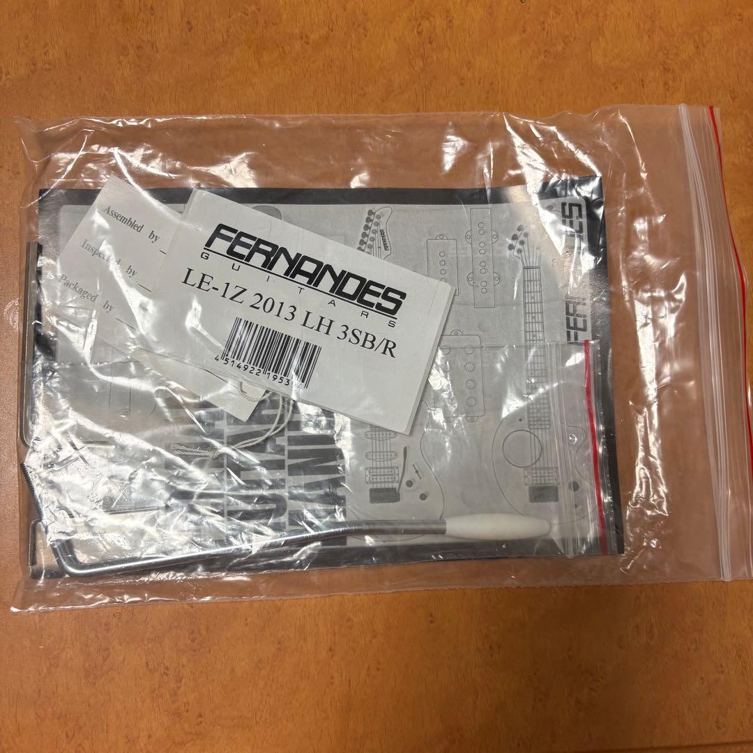 FERNANDES エレキギター サンバースト レフティ