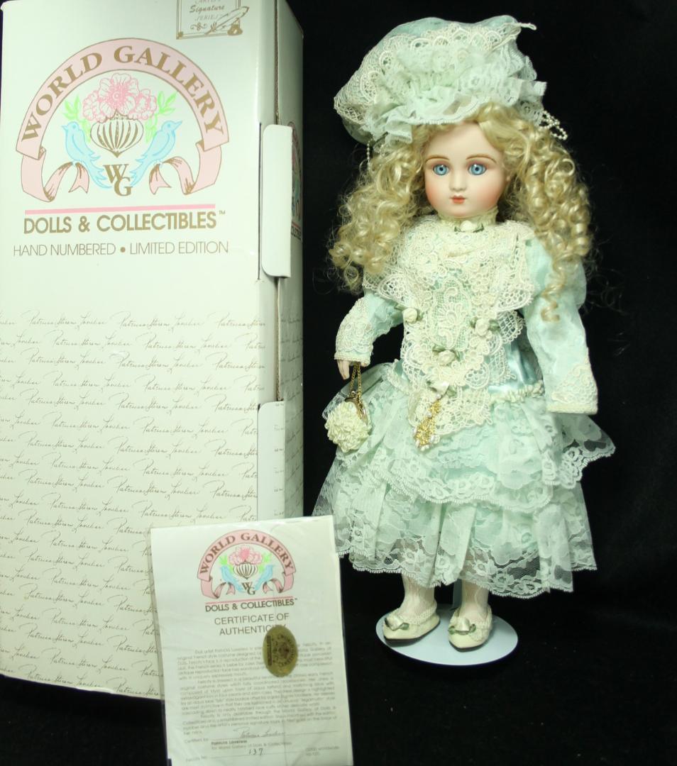 ◎ 限定ビスクドール　証明書・箱・スタンド付き 状態良好　コレクション向け 人形