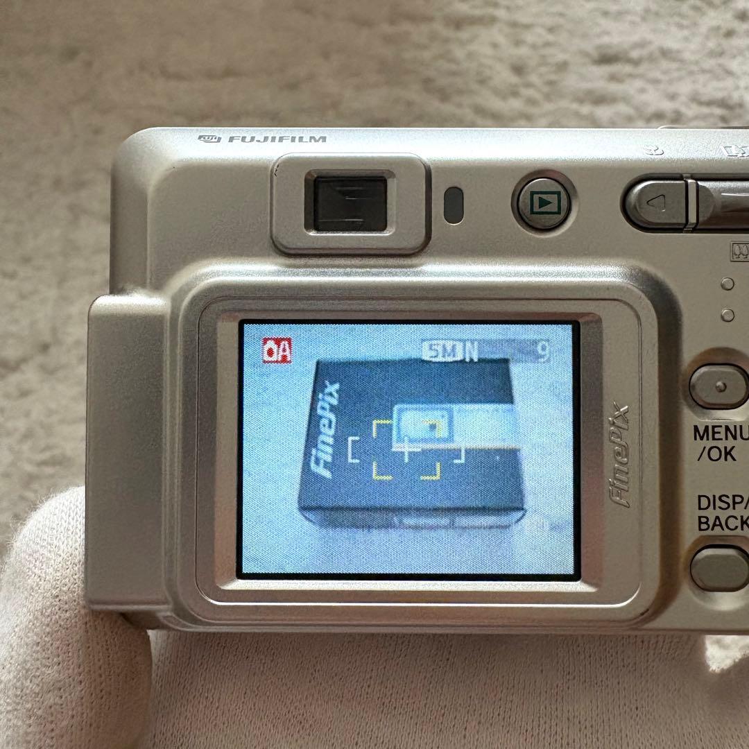 美品【動作品】FUJIFILM 富士フイルム FinePix A500 シルバー
