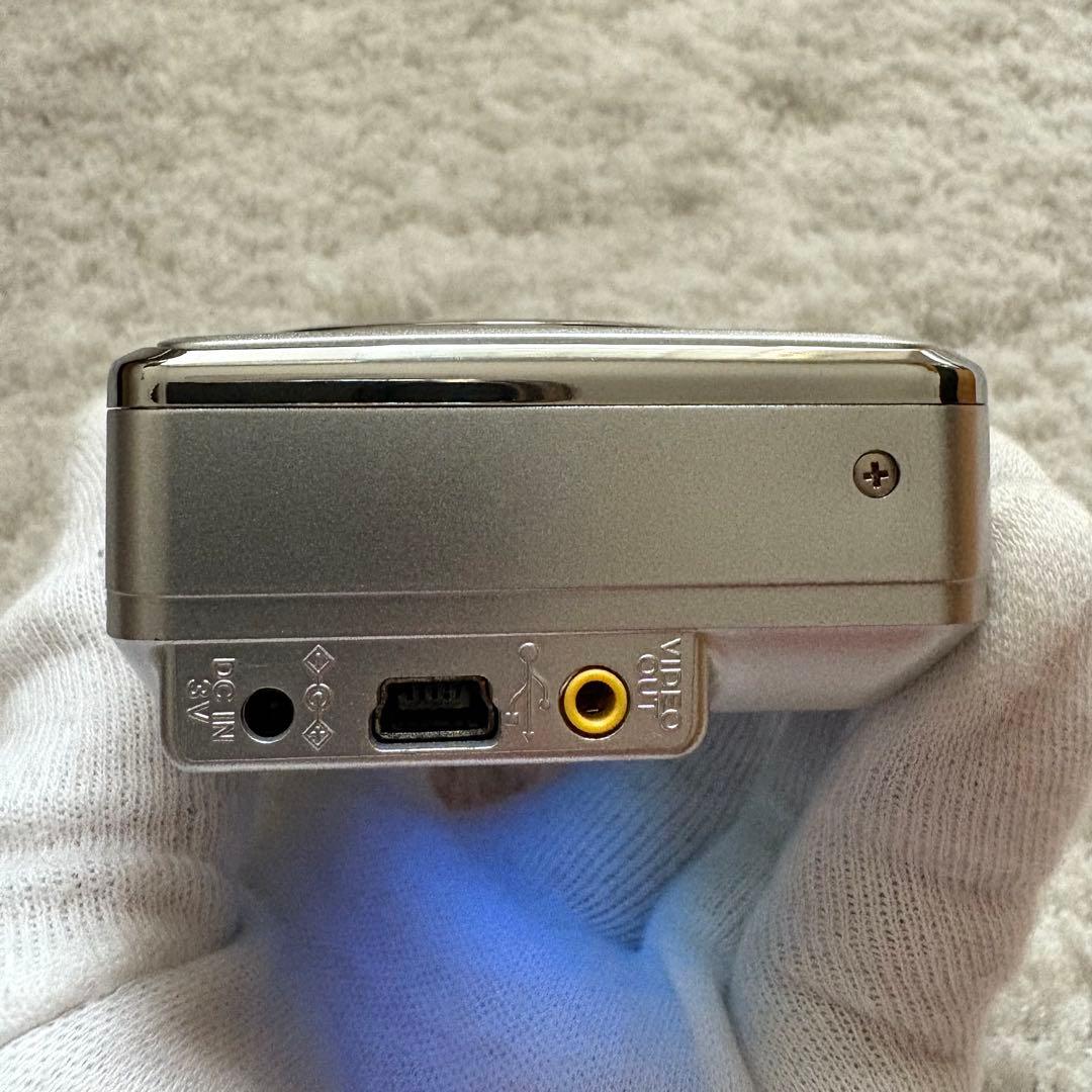 美品【動作品】FUJIFILM 富士フイルム FinePix A500 シルバー