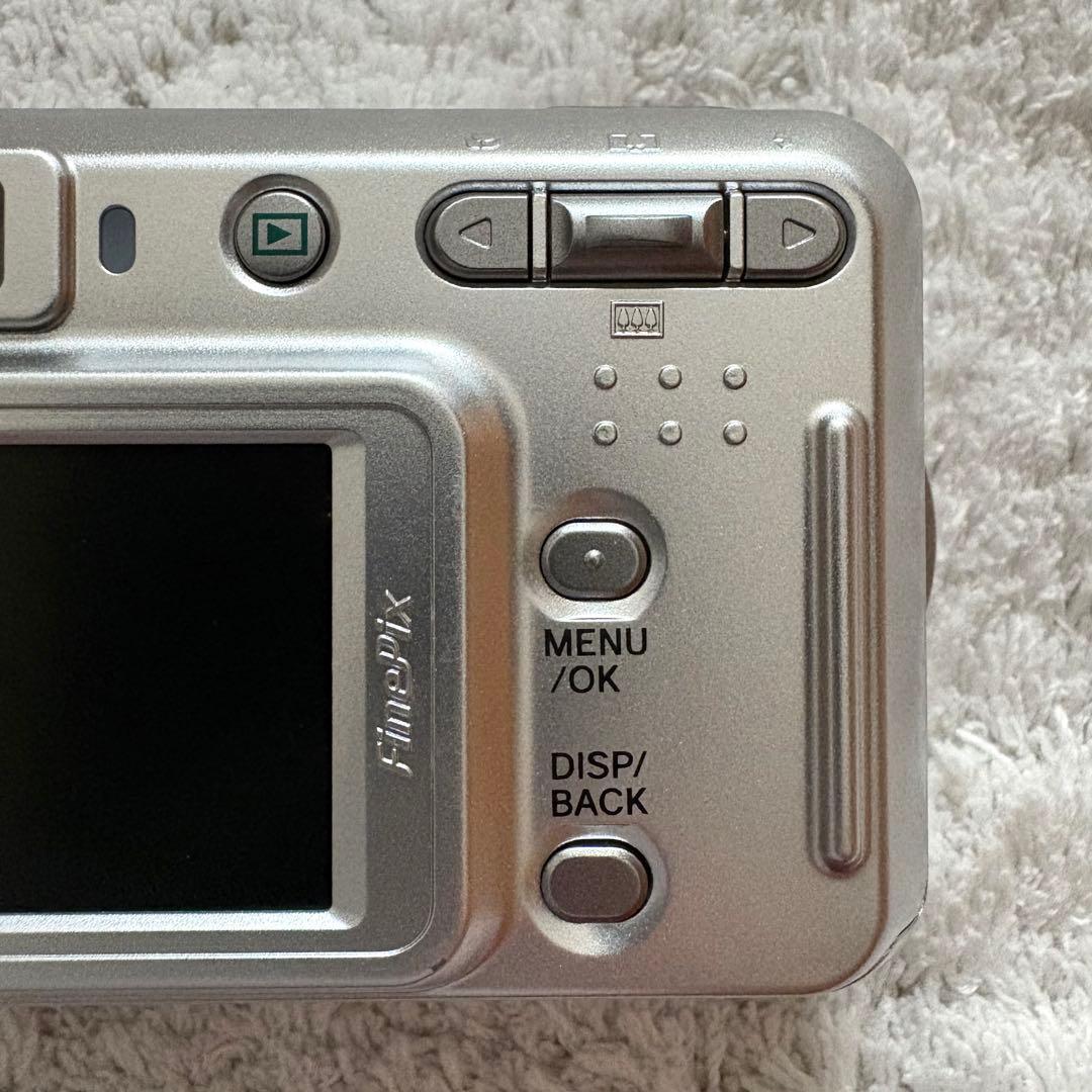 美品【動作品】FUJIFILM 富士フイルム FinePix A500 シルバー