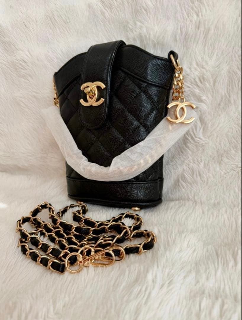 CHANEL キルティング　チェーン　ショルダーバッグ　土日限定価格‼️