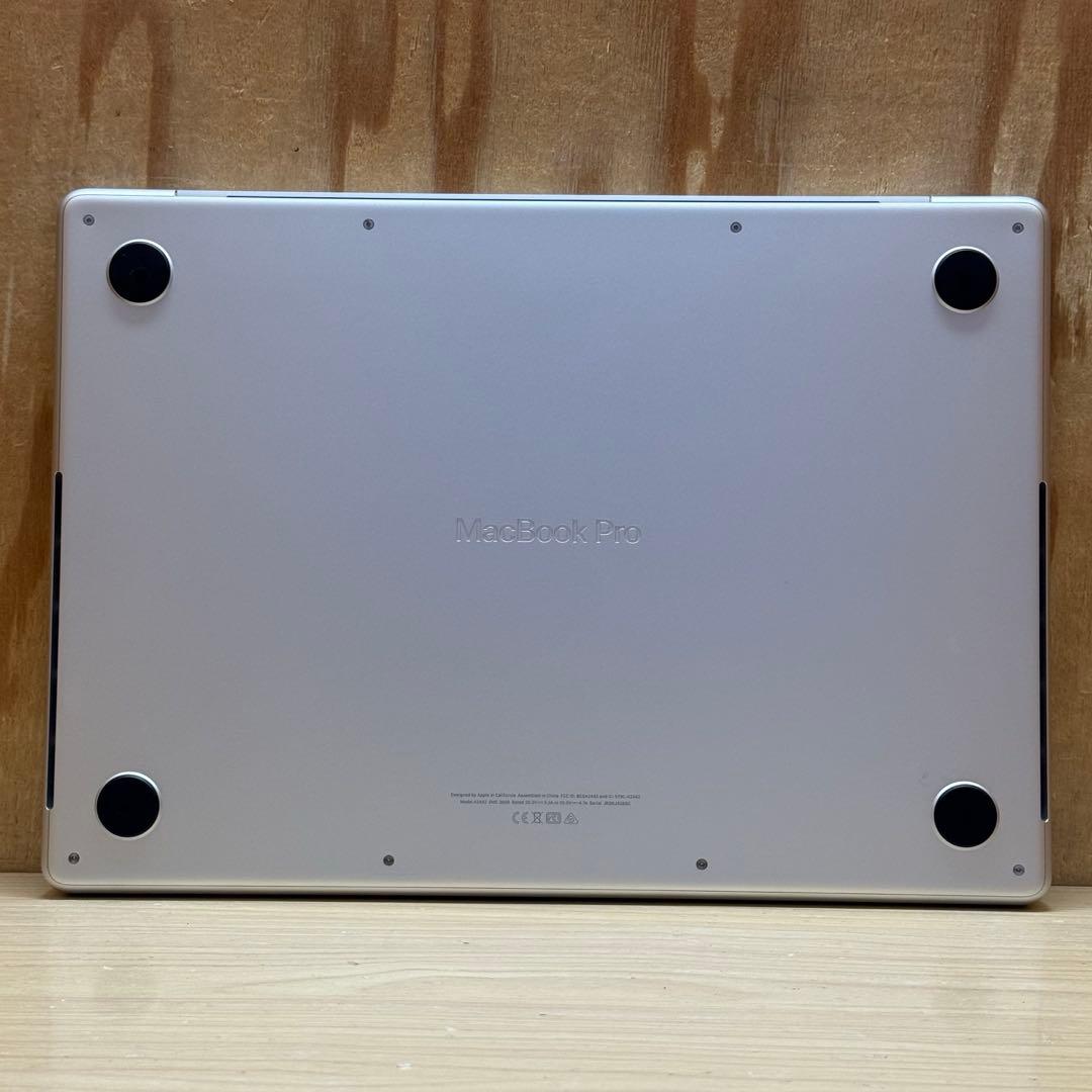 MacbookPro M1 Pro 2021 32GB SSD1TB充放電84回