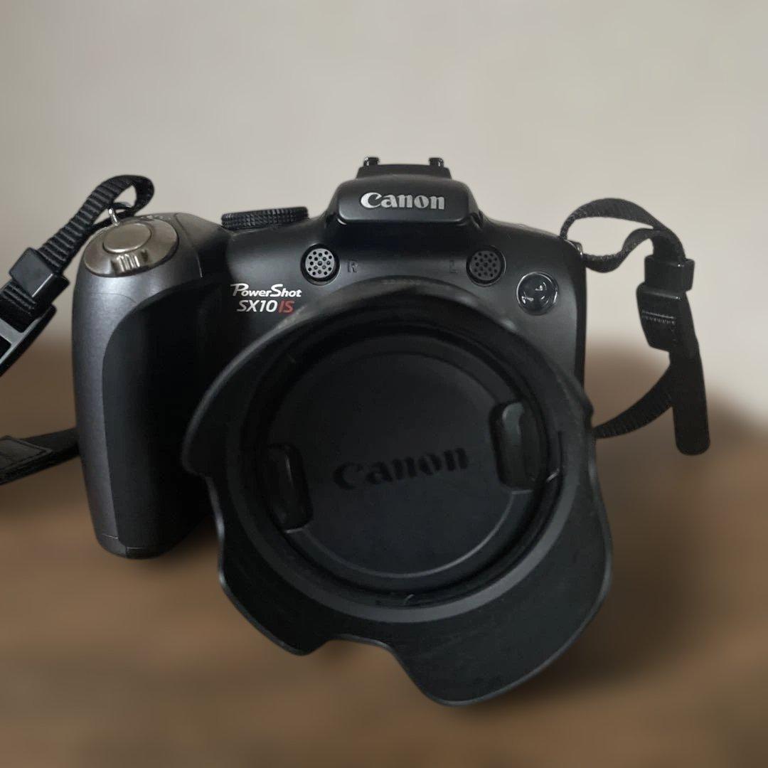 美品Canon PowerShot SX10 IS 単三電池×4 値下げ交渉可