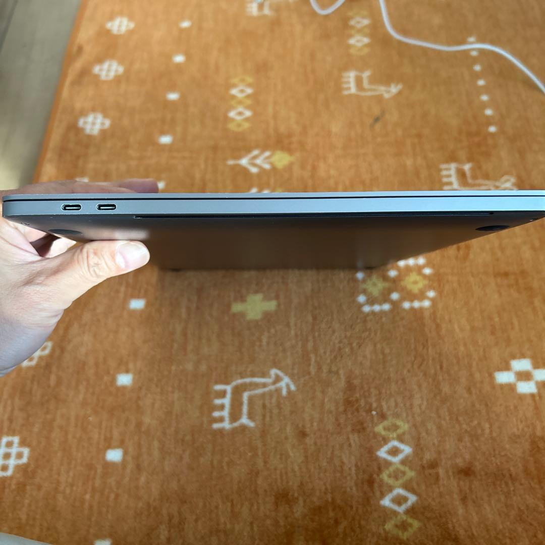 MacBook本体 MacBookPro 15inch 2019 32GB 1TB i9 A2141