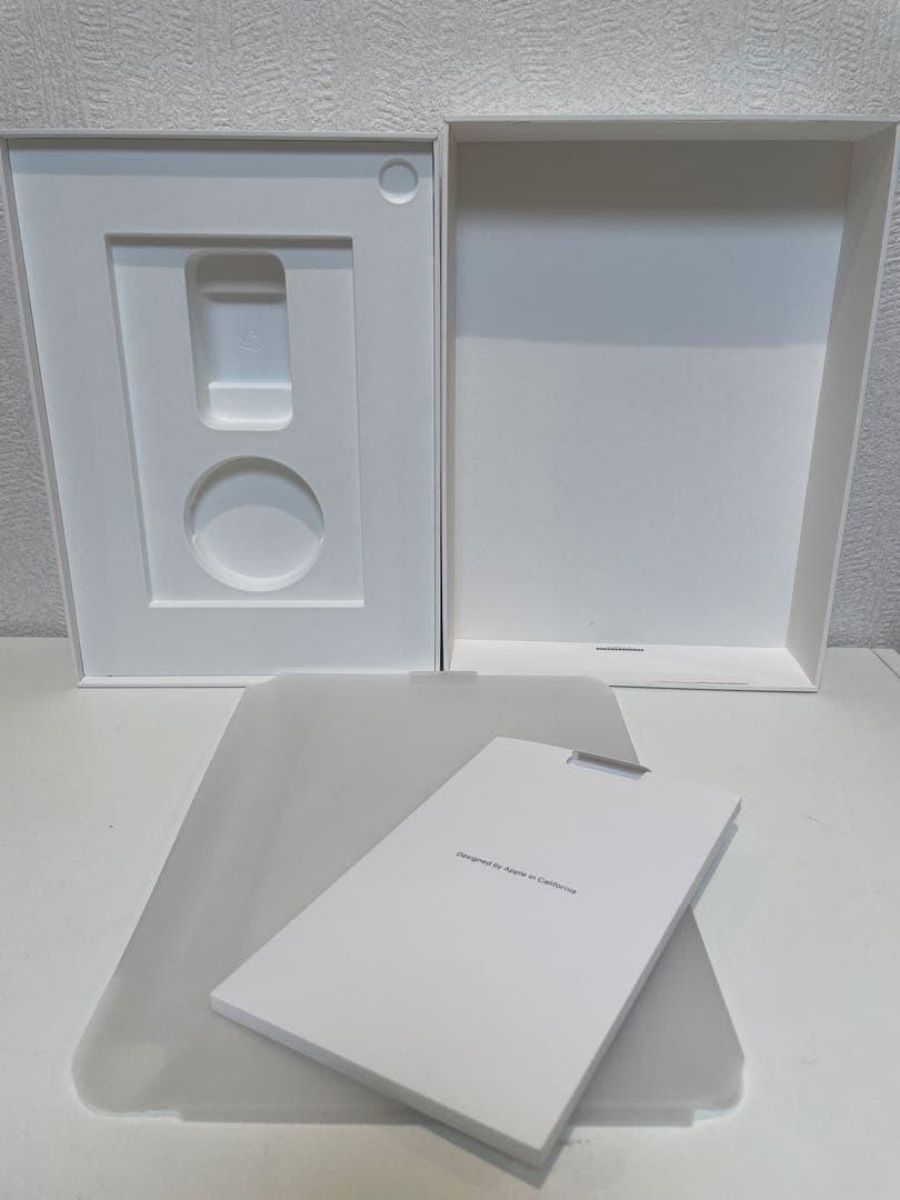 【美品】Apple iPad シルバー + Apple Pencil + ケース