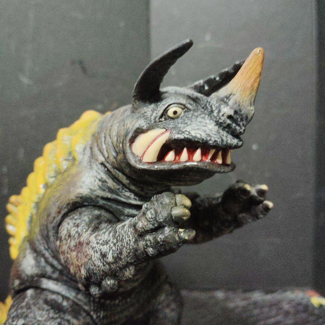 あらたまげたよウルトラ怪獣旧型絶版ソフビ確認画像