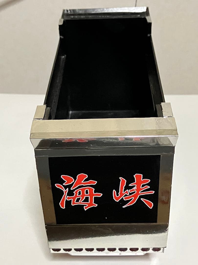 デコトラ、スーパーグレー大型ダンプ1/32スケール 黒/銀、完成品