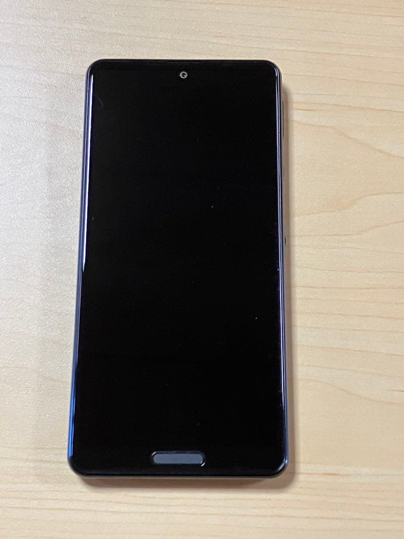 au simフリー 64GB SHG03 AQUOS スマホ