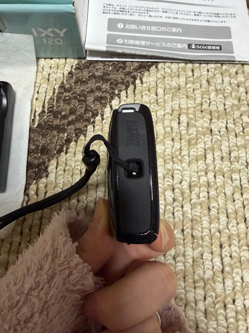 【極美品・完動品】Canon IXY 120 デジカメ　黒