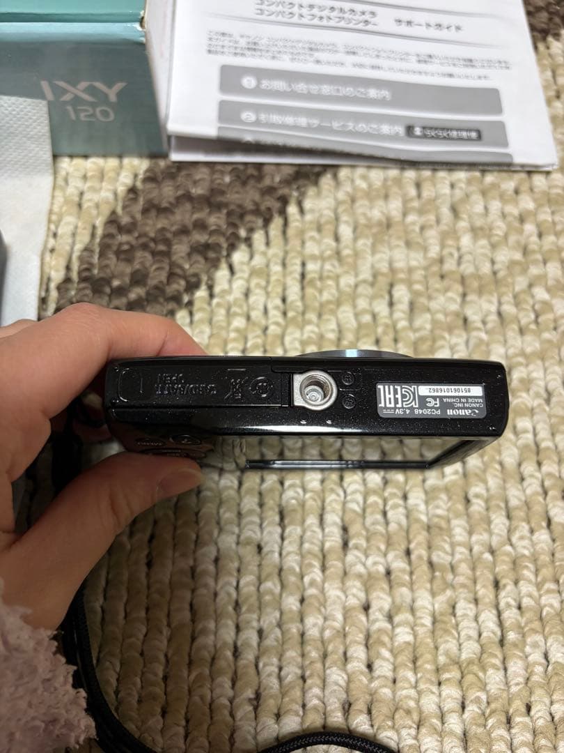 【極美品・完動品】Canon IXY 120 デジカメ　黒