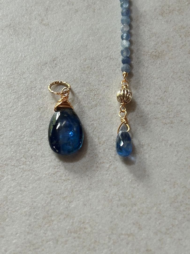 14KGF カイヤナイトのY字ネックレス