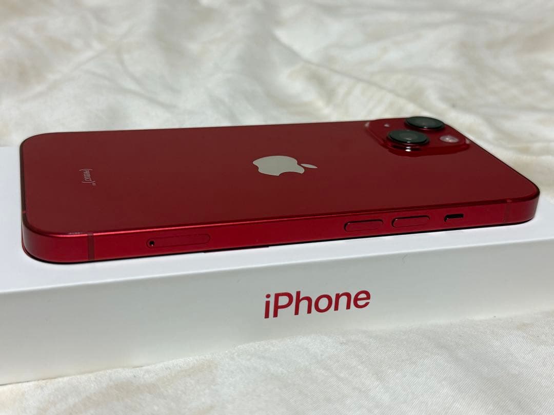 iPhone 13 256GB Red バッテリー90% SIMフリー