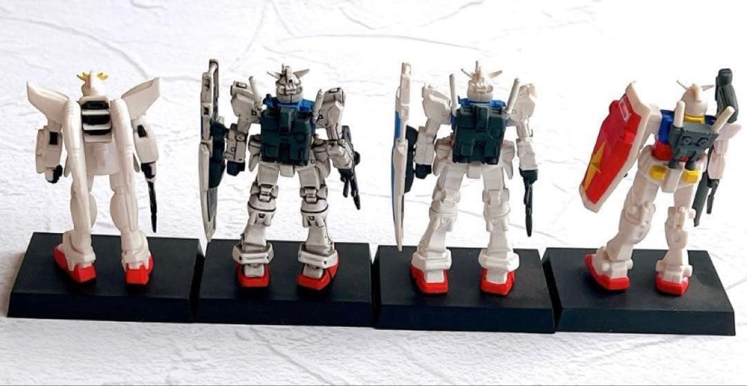 ガンダム フィギュア 20体セット 台座付 10cm前後Gundam