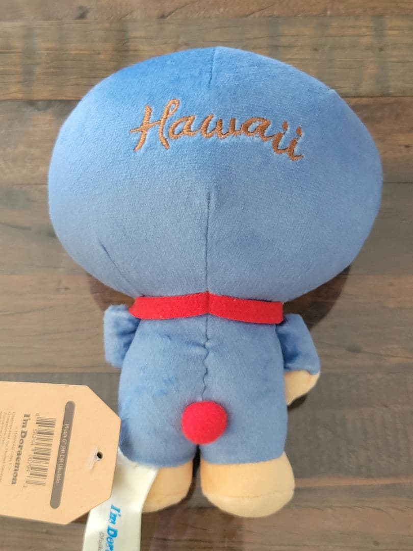 【新品ハワイ限定】日焼けドラえもん ぬいぐるみ マスコットウクレレ ハイビスカス
